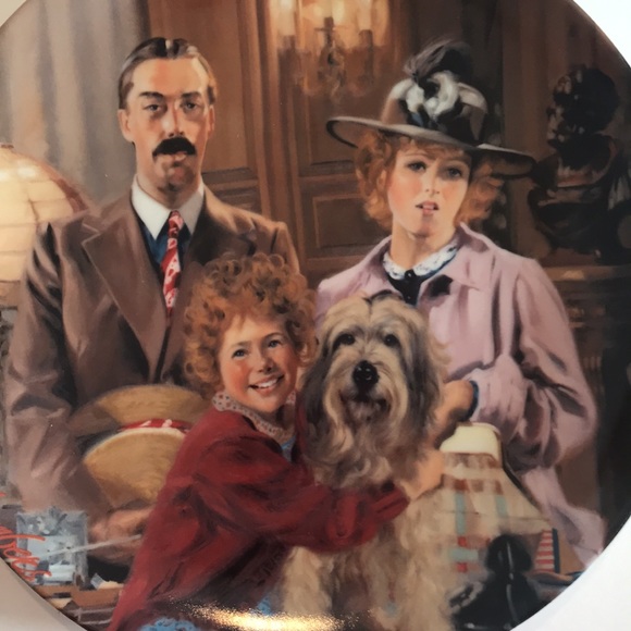 “Annie, Lilly and Rooster” collectable plate - Picture 2 of 6